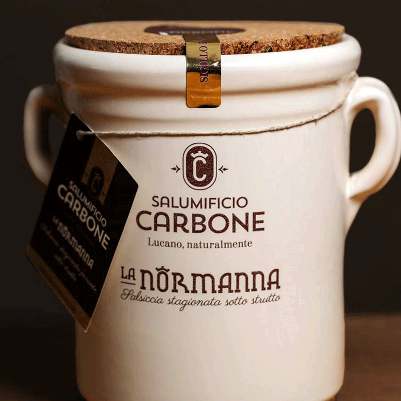 La Normanna - Salsiccia stagionata sotto Sugna in vasetto di ceramica - 1 Kg.
