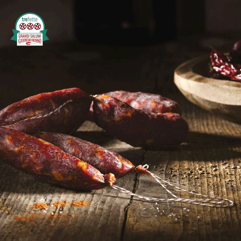 Salsiccia Semi Piccante di Suino Nero Lucano " TRE FETTE Gambero Rosso " - 200 / 240 gr.